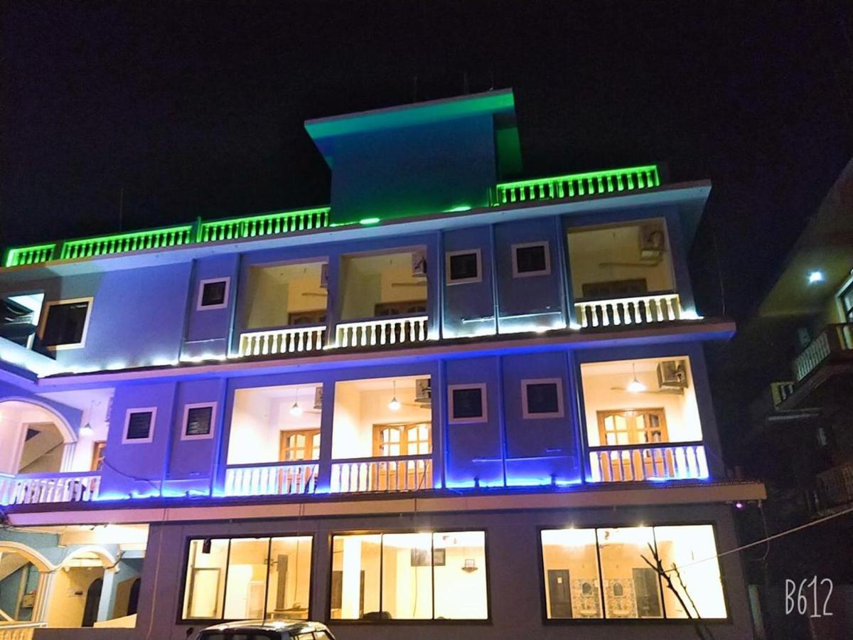 Dom'S Inn Calangute Exterior foto